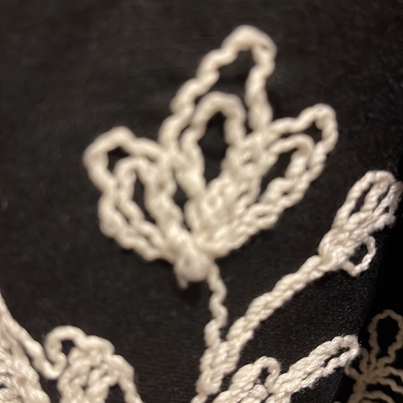 Max Edition Empire Waist, Embroidered Dress - Picture 3 of 5